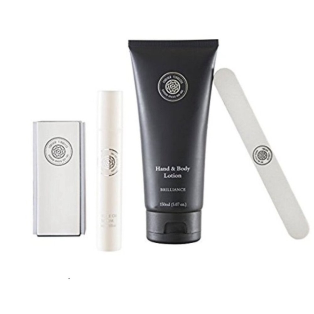 Forever Flawless Brilliance Nail Care Kit‎ - NEW Factory Sealed